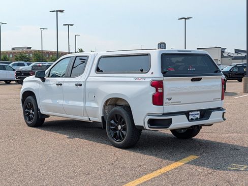 Used 2024 Chevrolet Silverado 1500 Custom AWD/4WD image 3