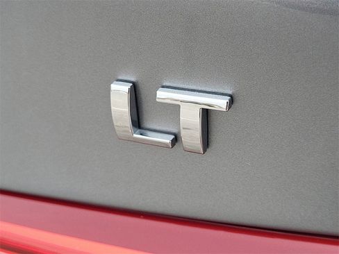 Certified 2025 Chevrolet Malibu LT image 13