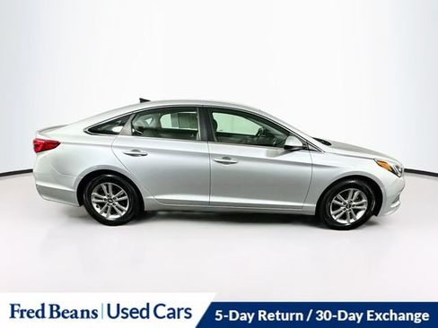 Used 2017 Hyundai Sonata SE FWD image 11