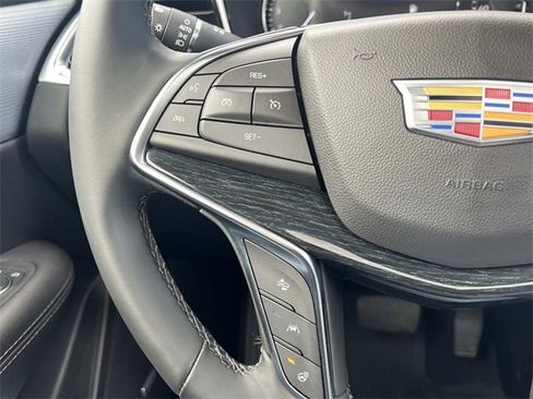 Certified 2025 Cadillac XT5 Premium Luxury image 29