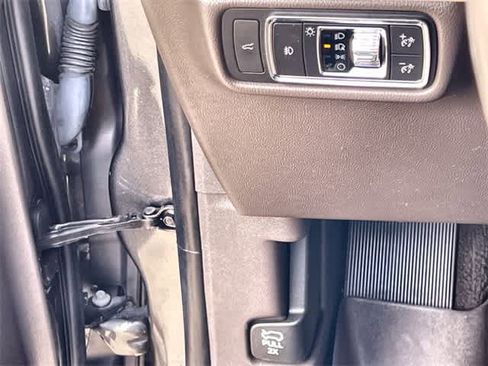 Used 2020 Lincoln Aviator Reserve w/ Equipment Group 202A image 29