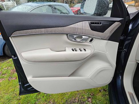 Certified 2023 Volvo XC90 T8 Plus w/ Protection Package image 23