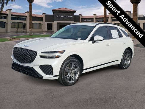 Used 2023 Genesis GV70 3.5T Sport w/ Sport Advanced Package image 4