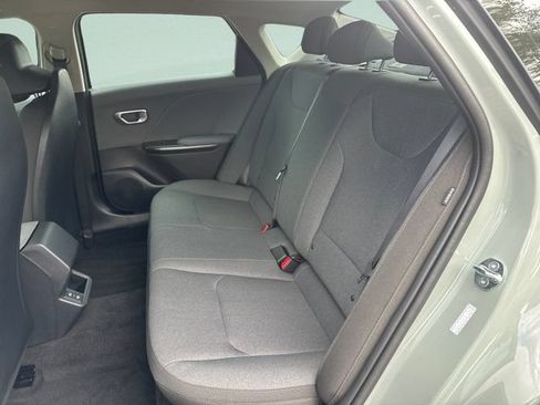 New 2026 Kia K4 FWD image 15