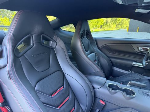 Used 2025 Ford Mustang GT Premium w/ GT Performance Package RWD image 20