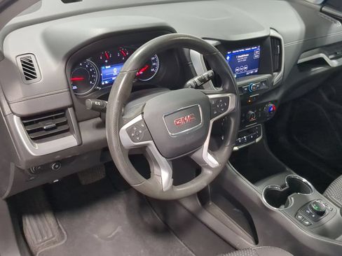 Used 2023 GMC Terrain SLE w/ Driver Convenience Package FWD image 12