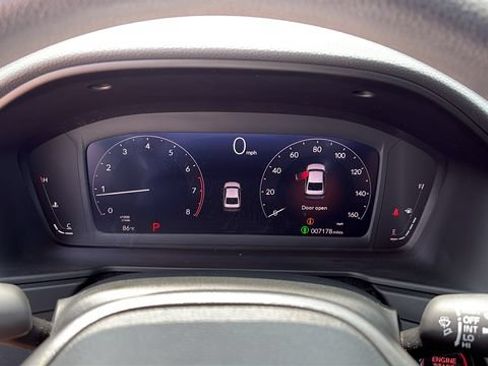 Used 2025 Honda Accord LX image 14