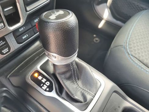 Used 2024 Jeep Wrangler Unlimited Rubicon 4xe AWD/4WD image 20