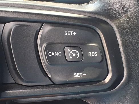 Used 2019 Jeep Wrangler Unlimited Sport S AWD/4WD image 11
