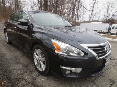 Used 2013 Nissan Altima 2.5 SL image 2