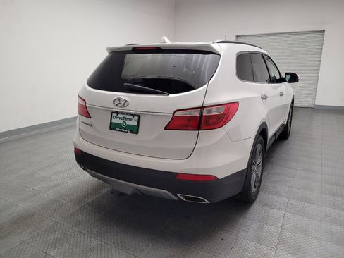 Used 2015 Hyundai Santa Fe GLS w/ Option Group 02 FWD image 7