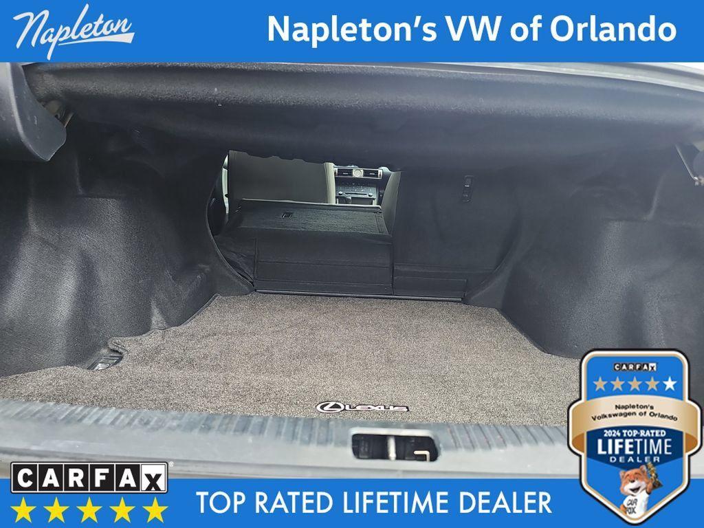 Used 2016 Lexus IS 200t RWD image 28