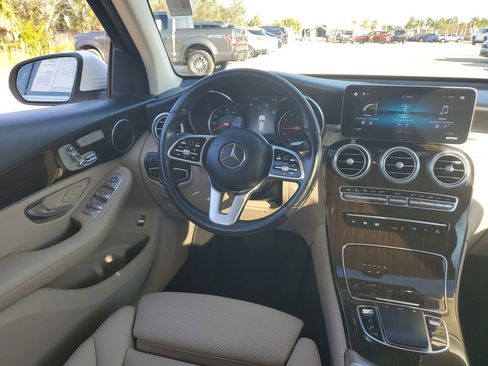 Used 2021 Mercedes-Benz GLC 300 image 15