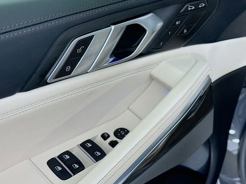 Used 2023 BMW X6 M50i w/ Dynamic Handling Package AWD/4WD image 11