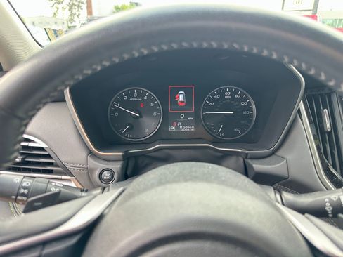 Used 2023 Subaru Outback Onyx Edition image 10