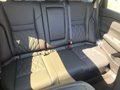 New 2026 Nissan Rogue Platinum w/ Platinum Premium Package image 24