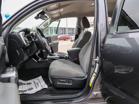 Certified 2023 Toyota Tacoma SR5 RWD image 30