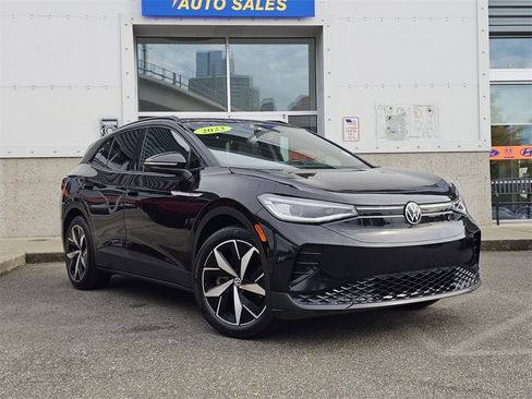 Used 2023 Volkswagen ID.4 Pro S image 2