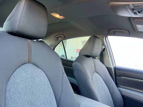 Used 2020 Toyota Camry LE w/ Cold Weather Package image 13