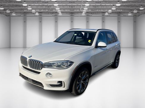 Used 2015 BMW X5 xDrive50i image 1