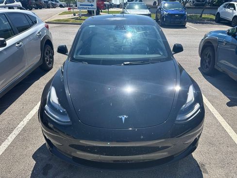 Used 2023 Tesla Model 3 Standard Range RWD image 5