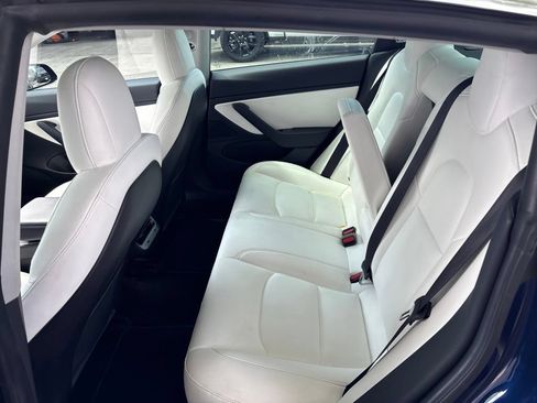 Used 2019 Tesla Model 3 Long Range AWD/4WD image 6