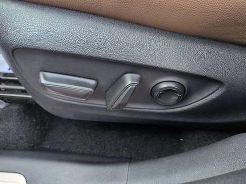 Used 2024 Toyota Grand Highlander AWD Hybrid image 15