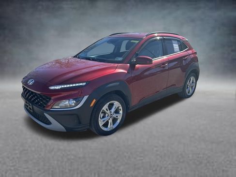 Used 2023 Hyundai Kona SEL w/ Cargo Package AWD/4WD image 2