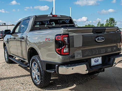 New 2025 Ford Ranger XLT w/ FX4 Off-Road Package image 25