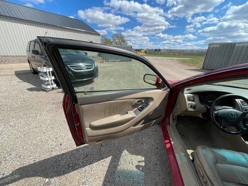 Used 2001 Honda Accord EX image 22