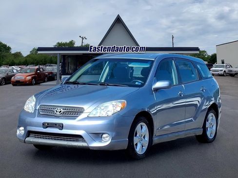 Used 2007 Toyota Matrix XR FWD image 1