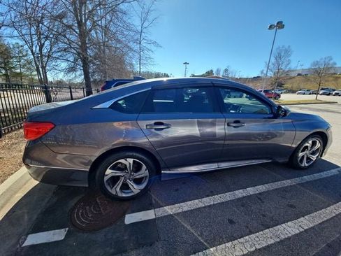 Used 2019 Honda Accord EX image 7