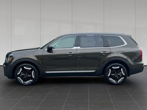 Used 2024 Kia Telluride S w/ S Sunroof Package AWD/4WD image 2