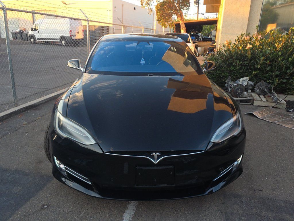 Used 2018 Tesla Model S 75D AWD/4WD image 2