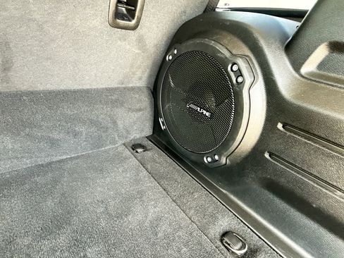 Used 2023 Jeep Wrangler Unlimited Rubicon 4xe w/ Steel Bumper Group image 31