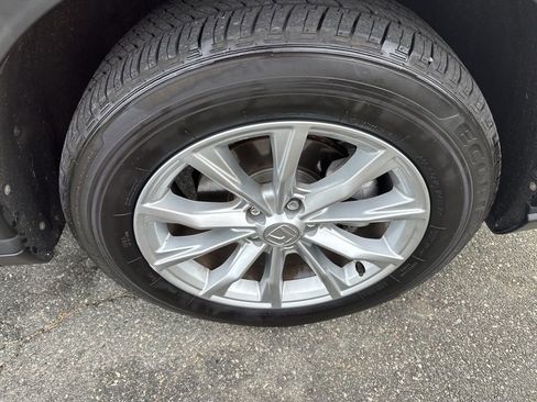 Used 2024 Honda CR-V EX image 12