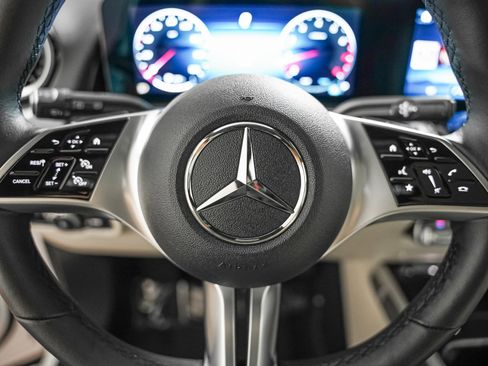 Certified 2026 Mercedes-Benz GLB 250 image 16