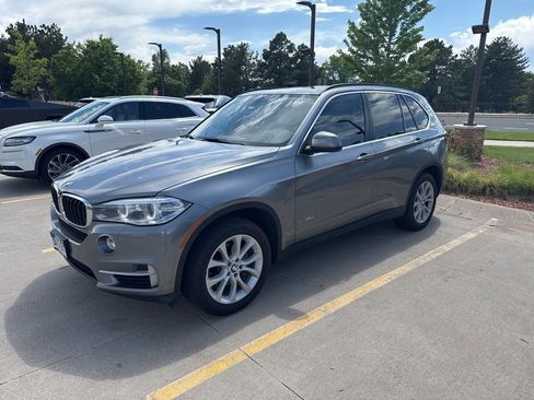 Used 2016 BMW X5 xDrive35d AWD/4WD image 1