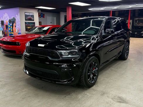 Used 2021 Dodge Durango SRT w/ Technology Group AWD/4WD image 1