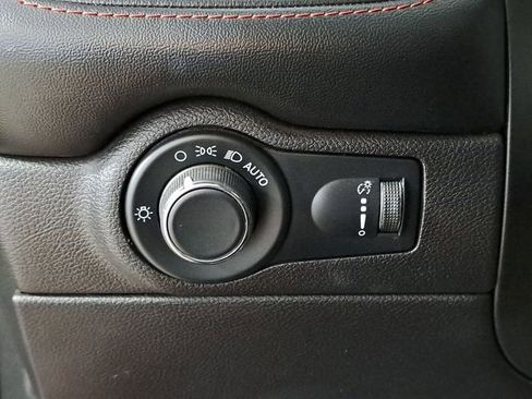 Used 2023 Dodge Durango GT image 24