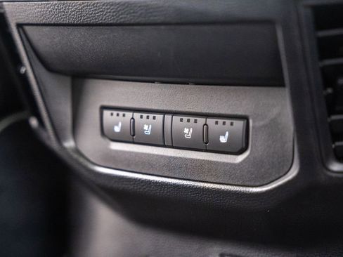 Used 2024 Toyota Tundra Capstone AWD/4WD image 41