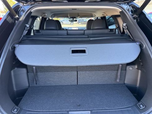 New 2025 Mitsubishi Outlander SE image 28