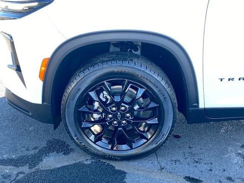 New 2026 Chevrolet Traverse LT w/ Midnight/Sport Edition image 16