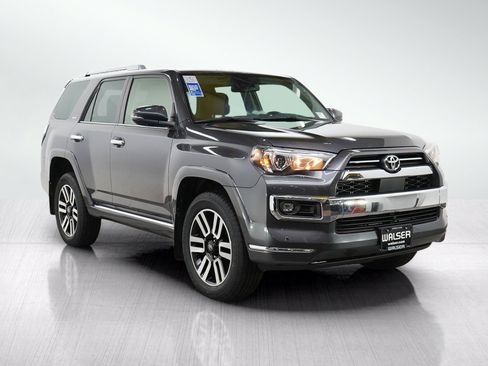 Used 2022 Toyota 4Runner Limited AWD/4WD image 7