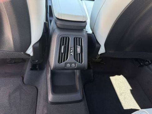 New 2026 BMW X1 xDrive28i w/ Technology Package AWD/4WD image 23