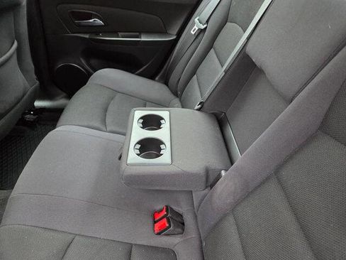 Used 2014 Chevrolet Cruze LT FWD image 40