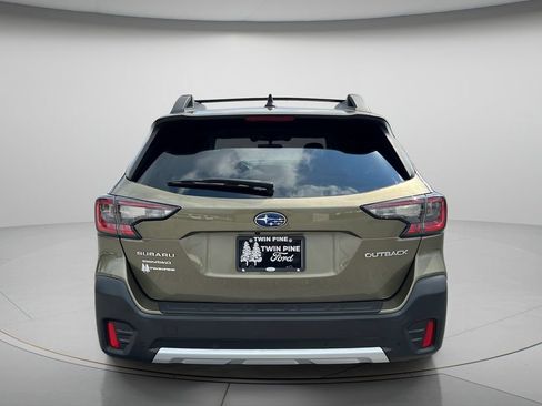 Used 2022 Subaru Outback Limited AWD/4WD image 6