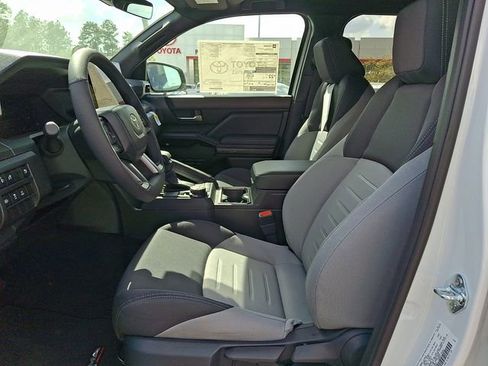 New 2026 Toyota Tacoma TRD Off-Road AWD/4WD image 11
