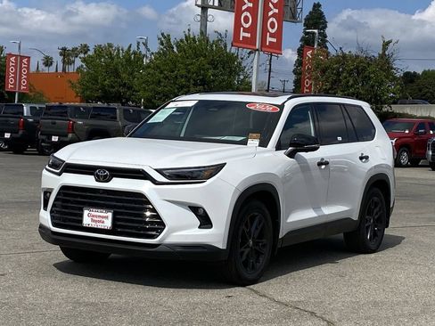 Certified 2026 Toyota Grand Highlander AWD Hybrid image 39