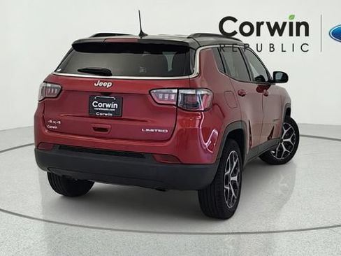 Used 2025 Jeep Compass Limited AWD/4WD image 5